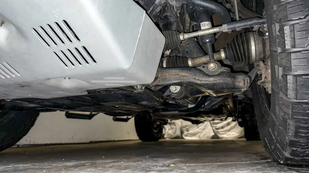 toyota 4runner stock suspension view from underneath